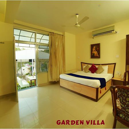Hotel Karnavati Mount Abu Εξωτερικό φωτογραφία