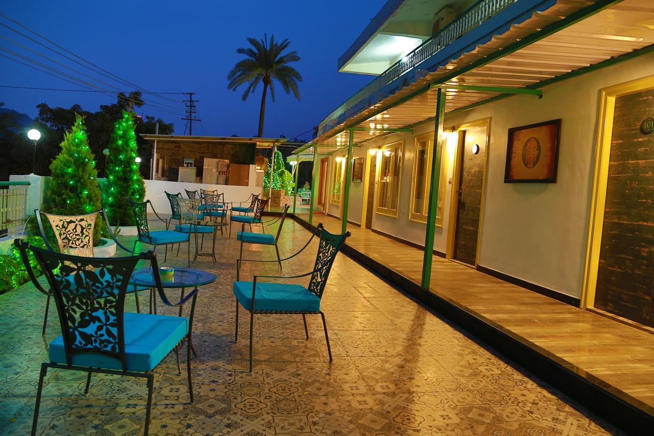 Hotel Karnavati Mount Abu Εξωτερικό φωτογραφία