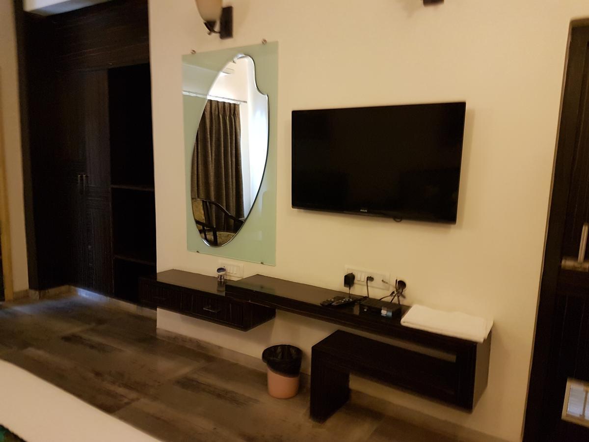 Hotel Karnavati Mount Abu Εξωτερικό φωτογραφία
