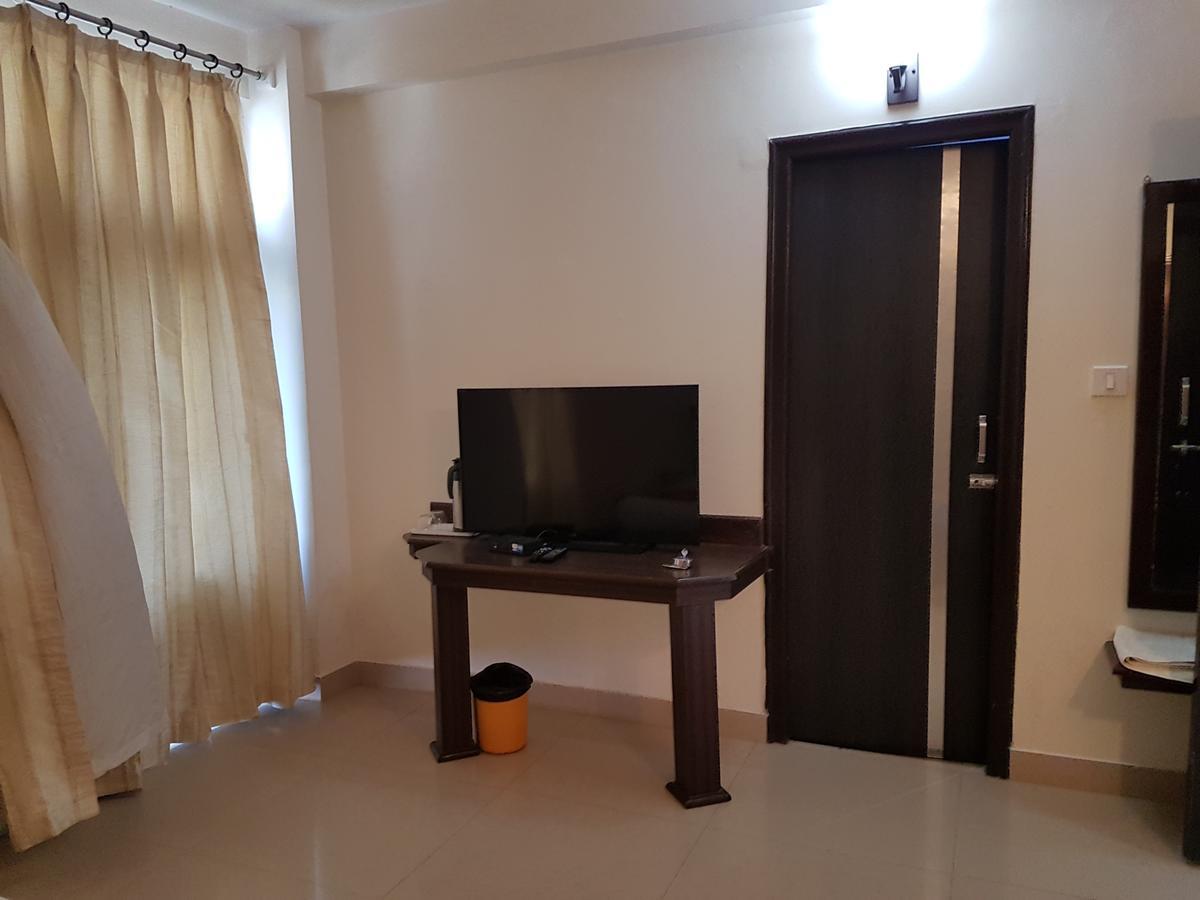 Hotel Karnavati Mount Abu Εξωτερικό φωτογραφία