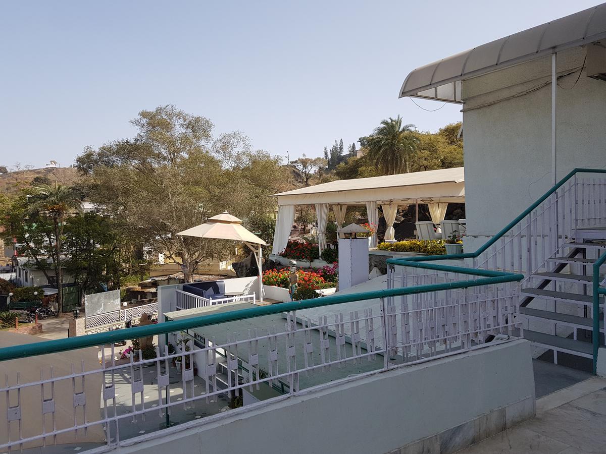 Hotel Karnavati Mount Abu Εξωτερικό φωτογραφία