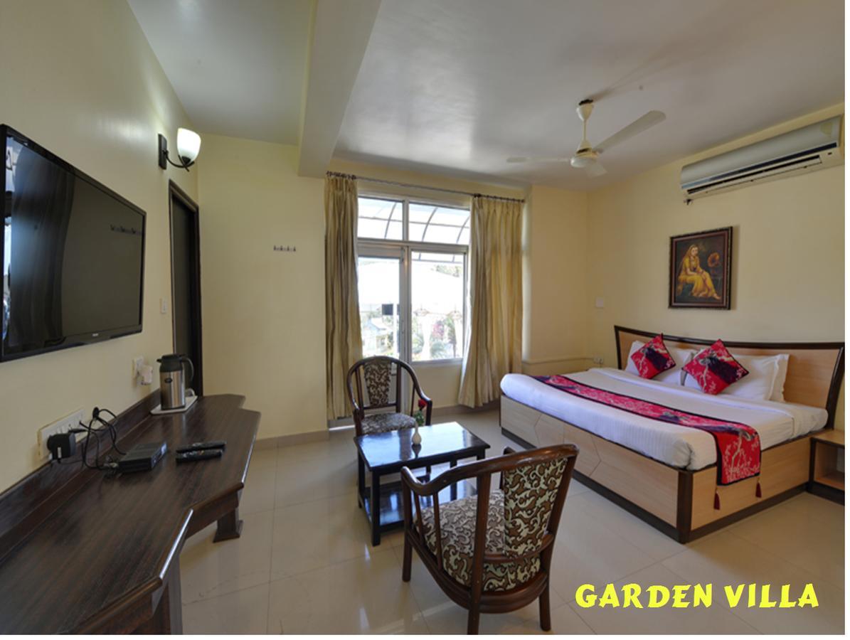 Hotel Karnavati Mount Abu Εξωτερικό φωτογραφία